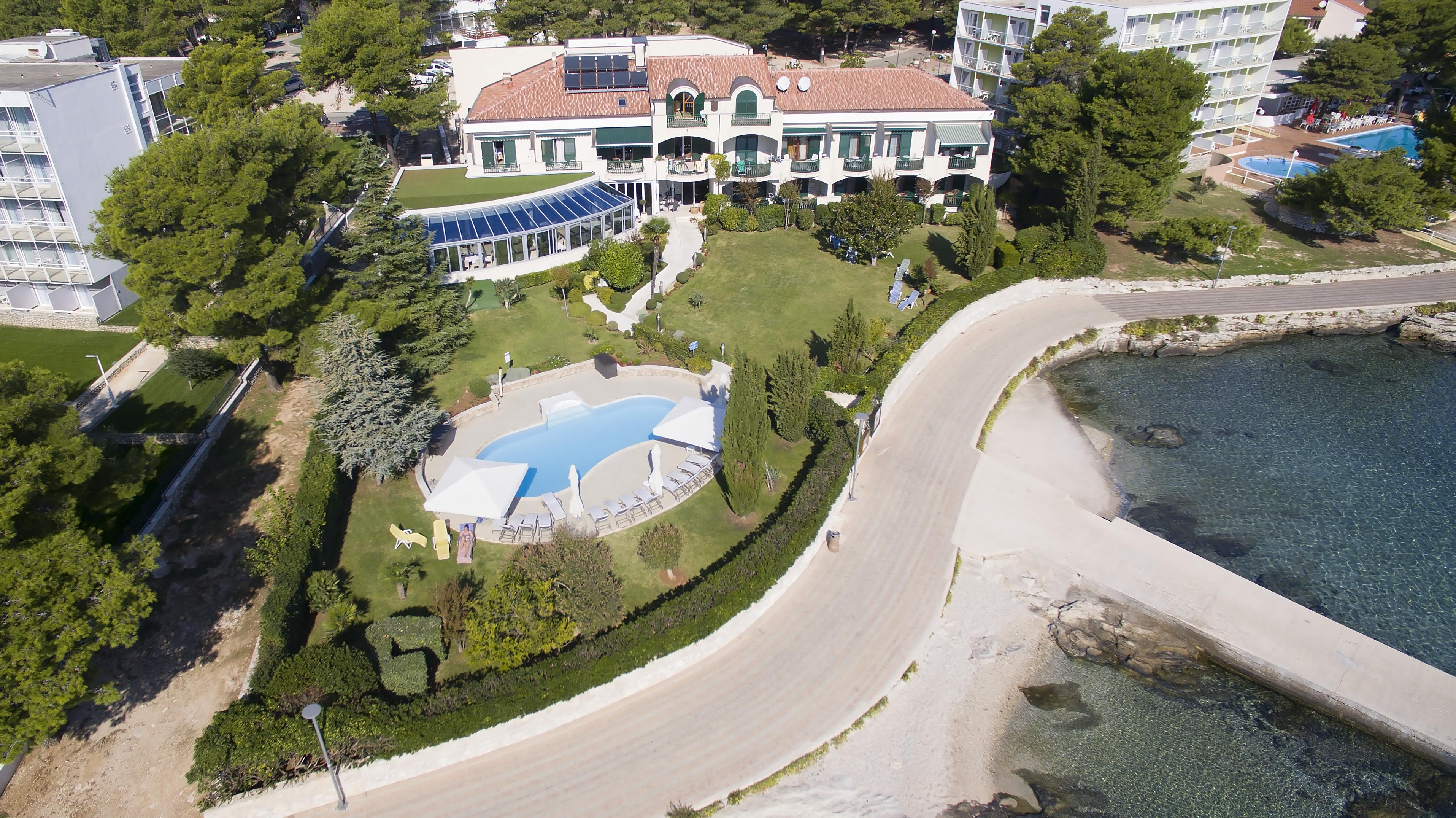 Hotel Villa Radin Vodice Exterior photo